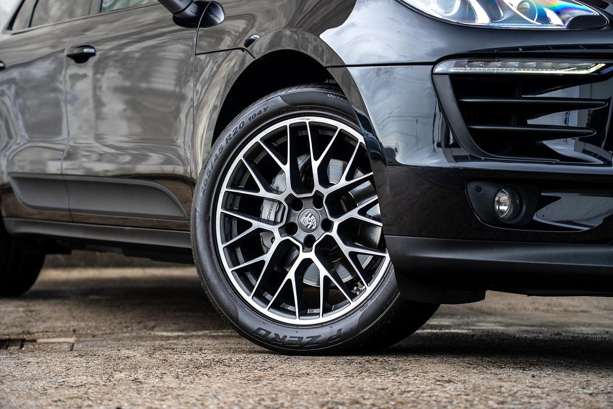 2017 Porsche Macan S 95B