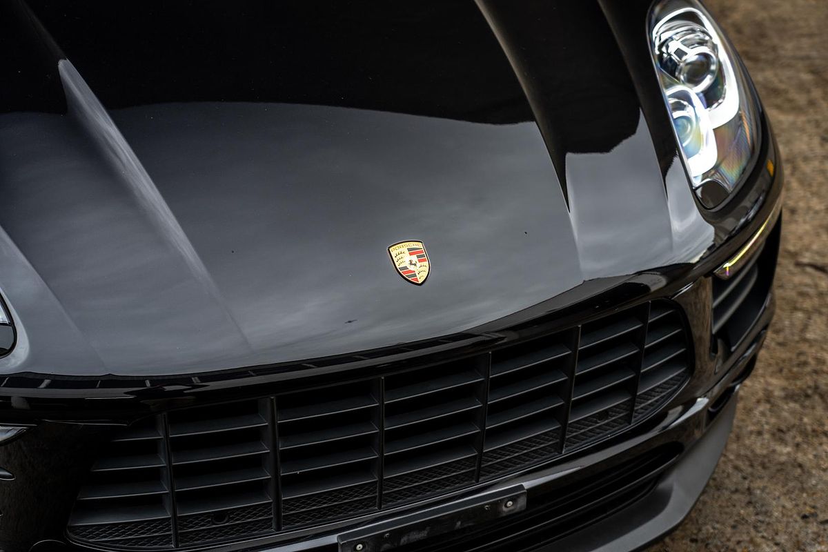 2017 Porsche Macan S 95B