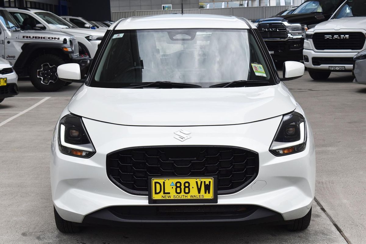 2024 Suzuki Swift Hybrid UZ