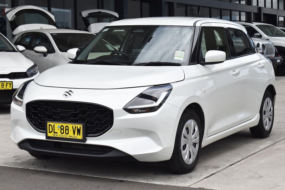 2024 Suzuki Swift Hybrid UZ