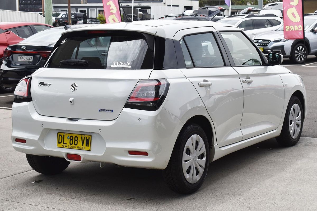 2024 Suzuki Swift Hybrid UZ