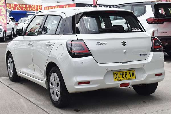 2024 Suzuki Swift Hybrid UZ