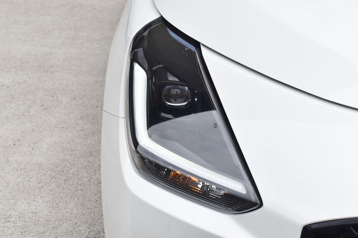 2024 Suzuki Swift Hybrid UZ