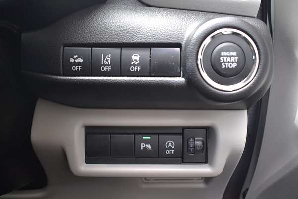 2024 Suzuki Swift Hybrid UZ