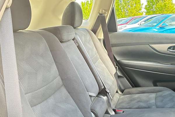 2016 Nissan X-TRAIL ST T32