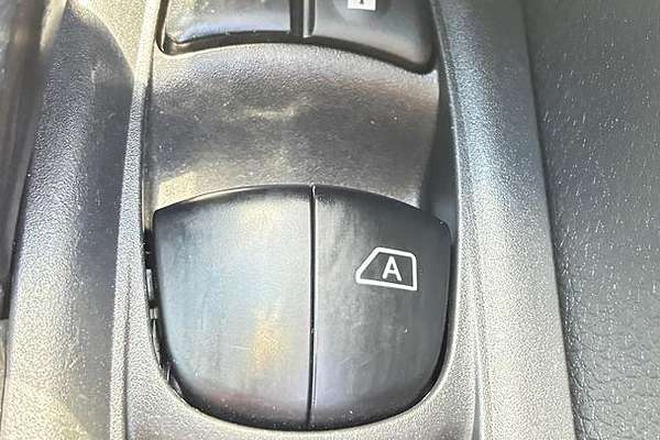 2016 Nissan X-TRAIL ST T32