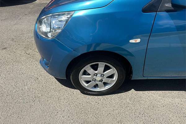 2014 Mitsubishi Mirage ES LA