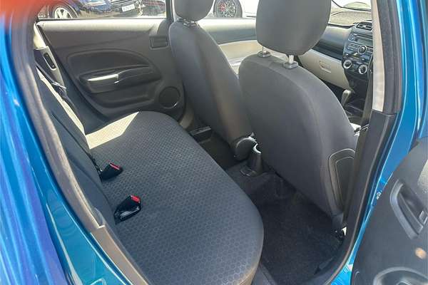 2014 Mitsubishi Mirage ES LA