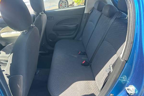 2014 Mitsubishi Mirage ES LA