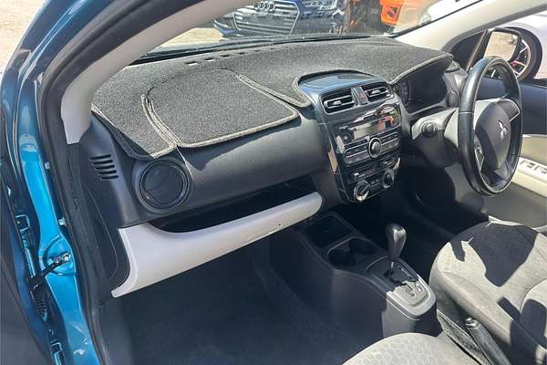 2014 Mitsubishi Mirage ES LA