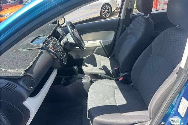 2014 Mitsubishi Mirage ES LA