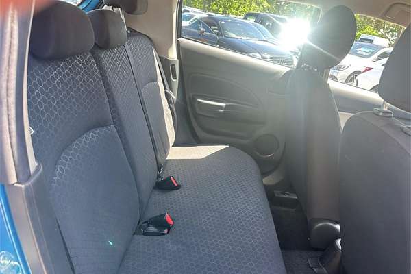 2014 Mitsubishi Mirage ES LA