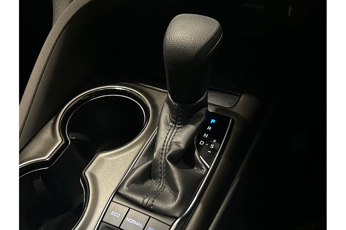 2024 Toyota Camry Ascent AXVH70R