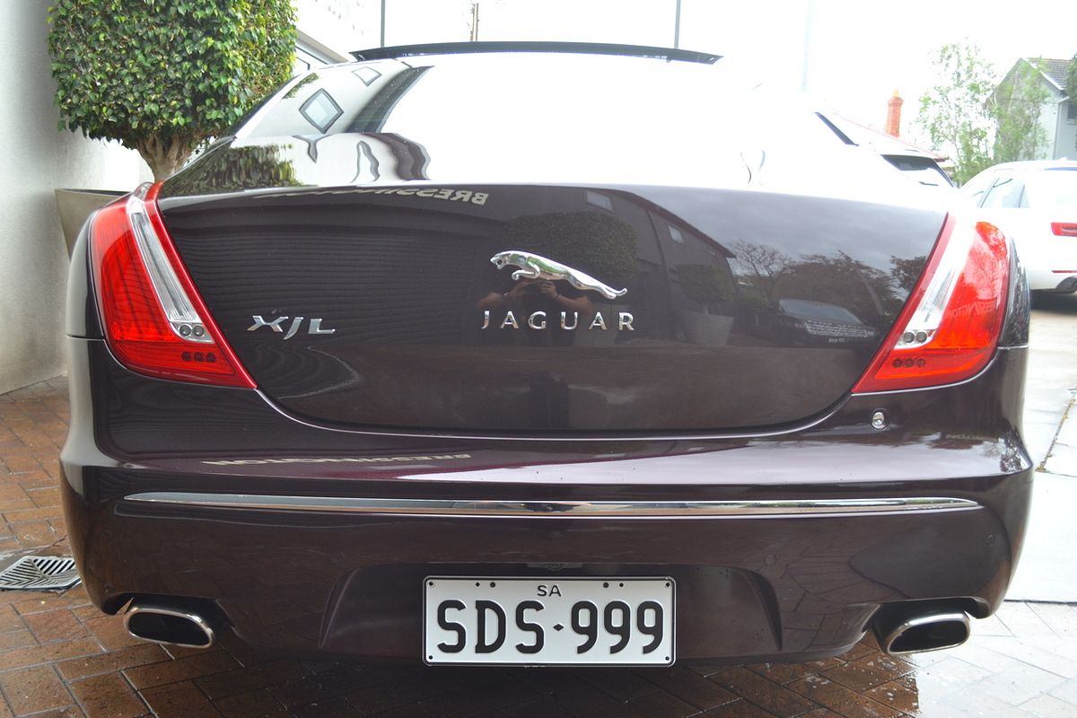 2011 Jaguar XJ Premium Luxury X351 LWB