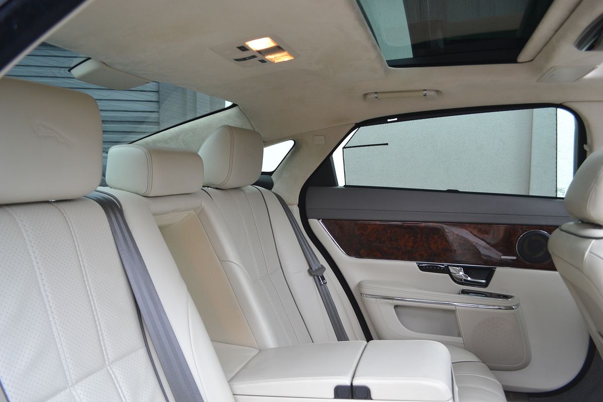 2011 Jaguar XJ Premium Luxury X351 LWB