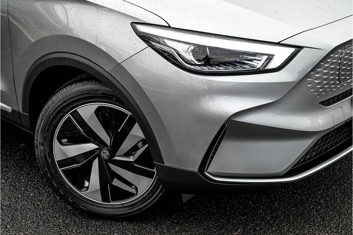 2025 MG ZS Essence AZS1