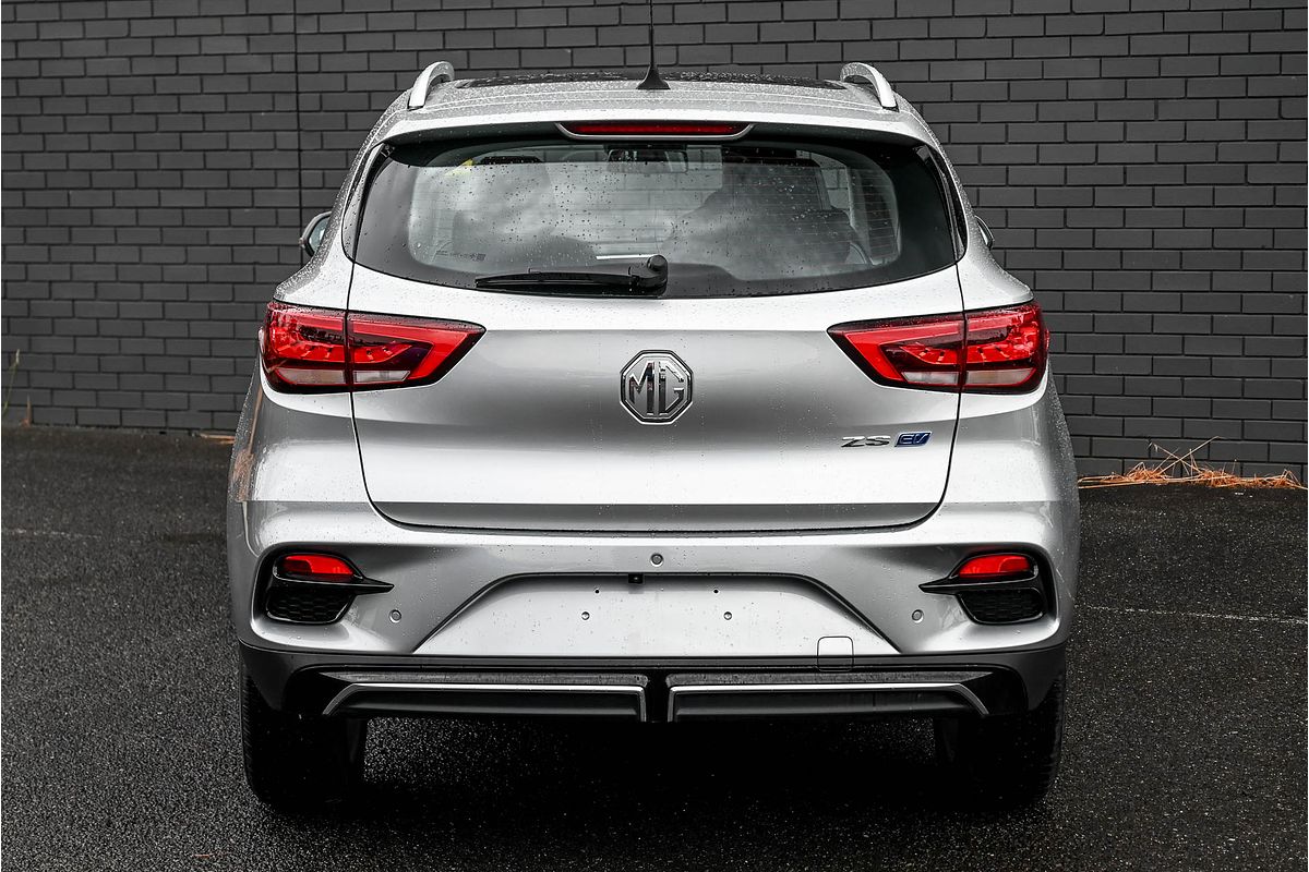 2025 MG ZS Essence AZS1