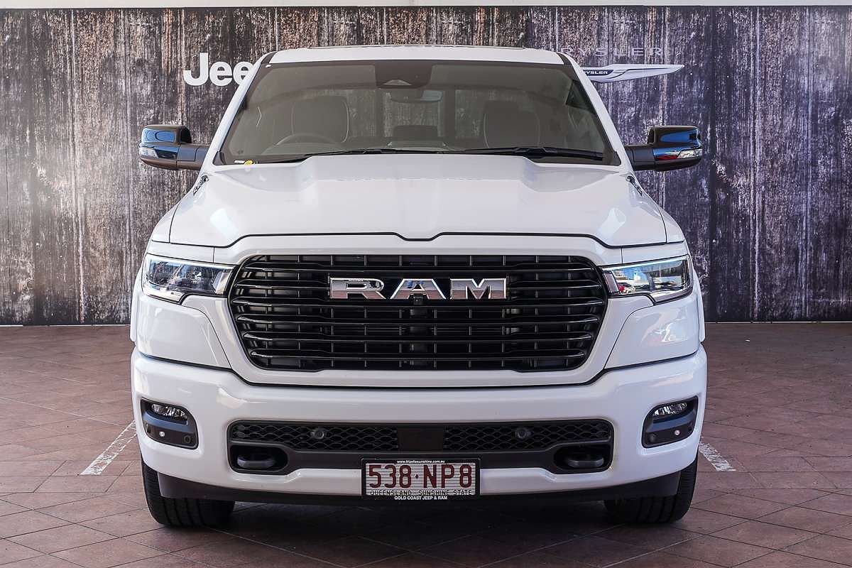2025 RAM 1500 Laramie Sport Hurricane SO RamBox DT 4X4 SWB