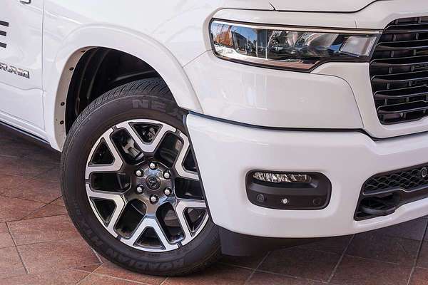 2025 RAM 1500 Laramie Sport Hurricane SO RamBox DT 4X4 SWB