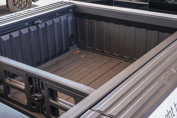 2025 RAM 1500 Laramie Sport Hurricane SO RamBox DT 4X4 SWB