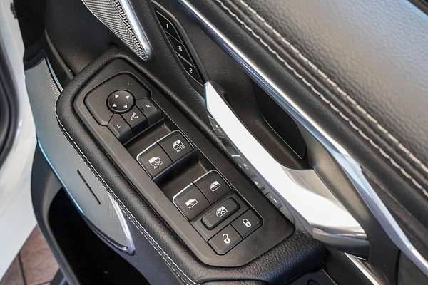 2025 RAM 1500 Laramie Sport Hurricane SO RamBox DT 4X4 SWB