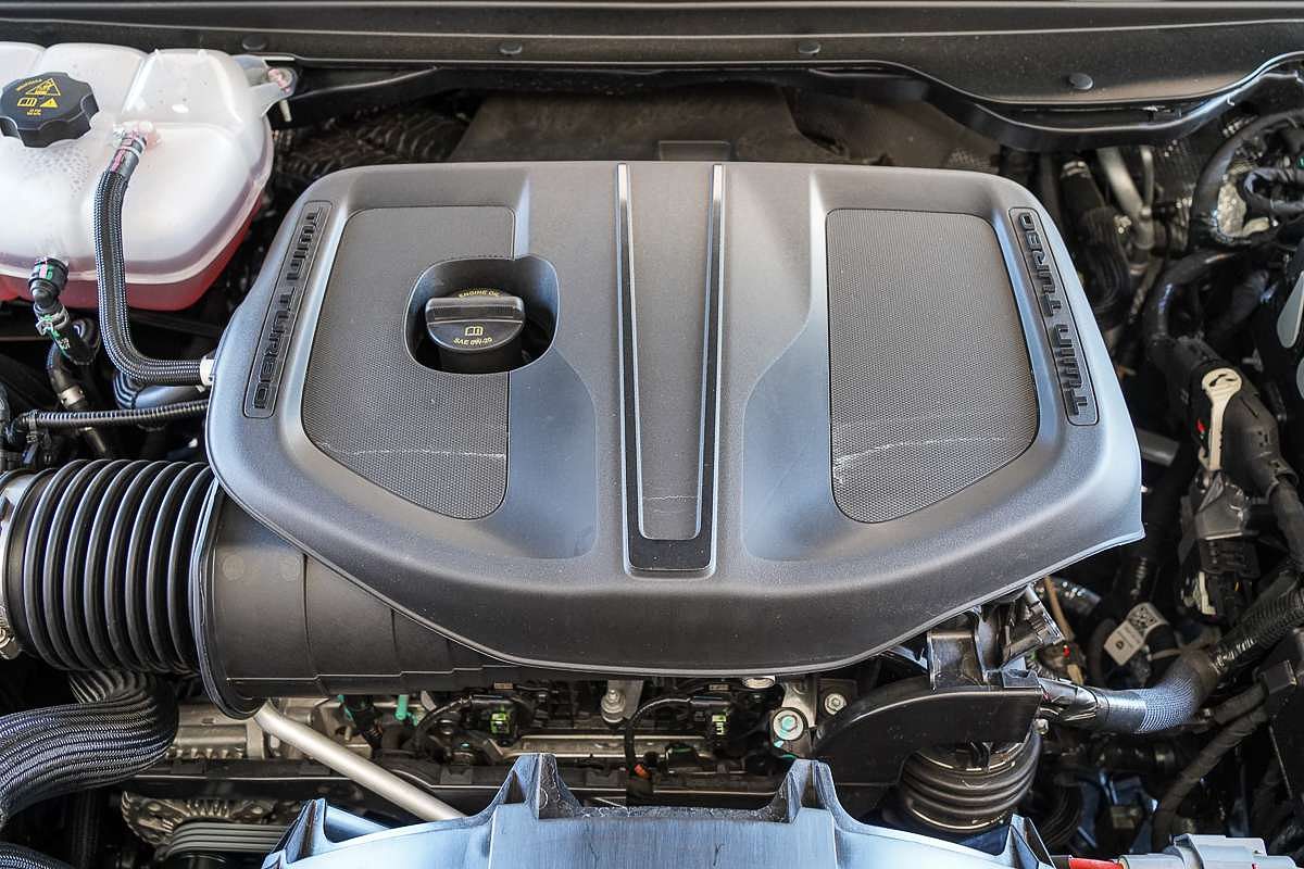 2025 RAM 1500 Laramie Sport Hurricane SO RamBox DT 4X4 SWB