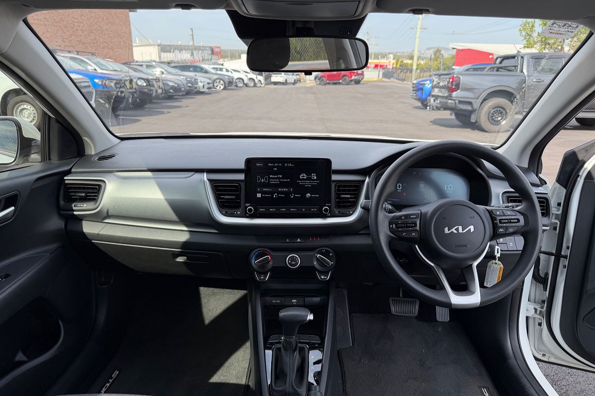 2024 Kia Stonic S YB