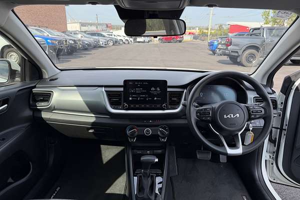 2024 Kia Stonic S YB