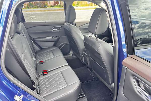 2024 Nissan X-TRAIL Ti-L T33