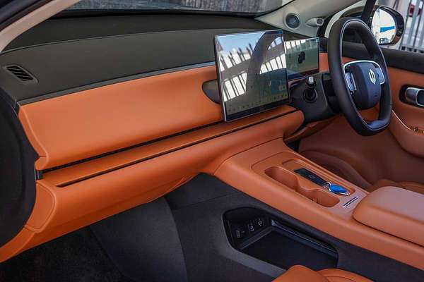 2024 Leapmotor C10 Design B11