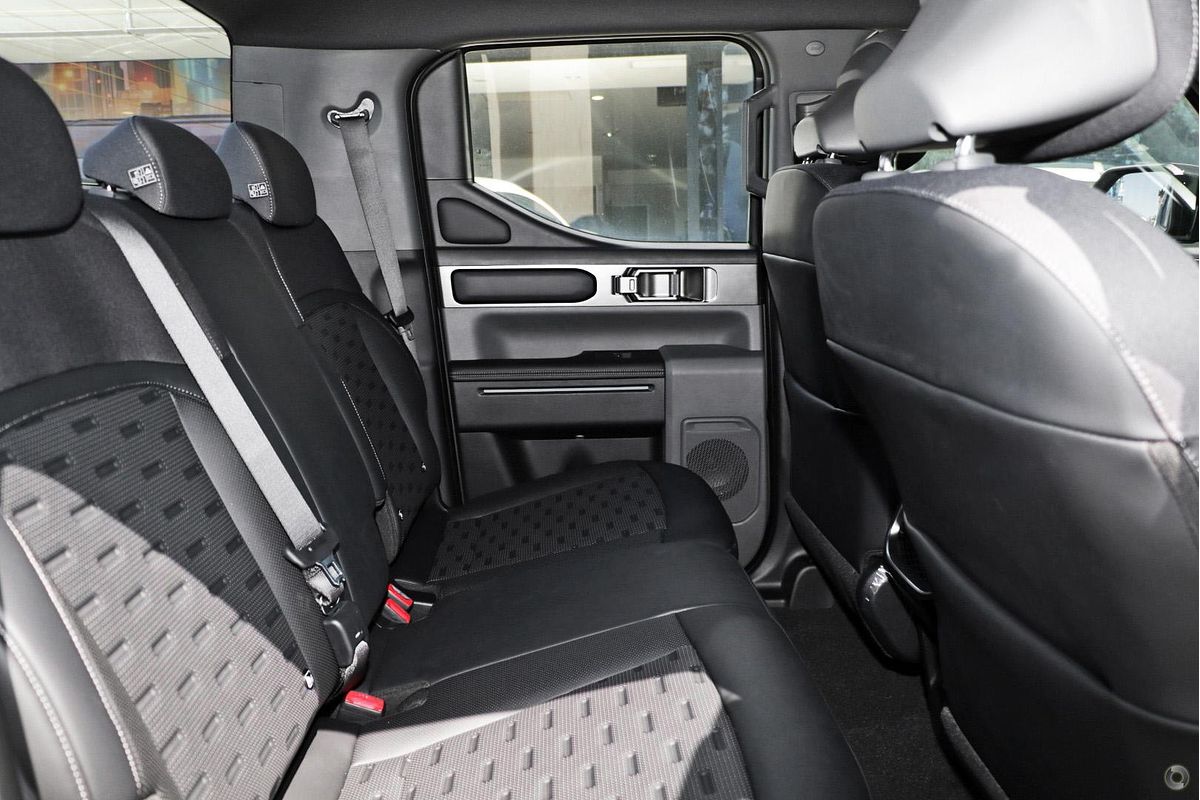 2025 Kia Tasman SX+ TK 4X4