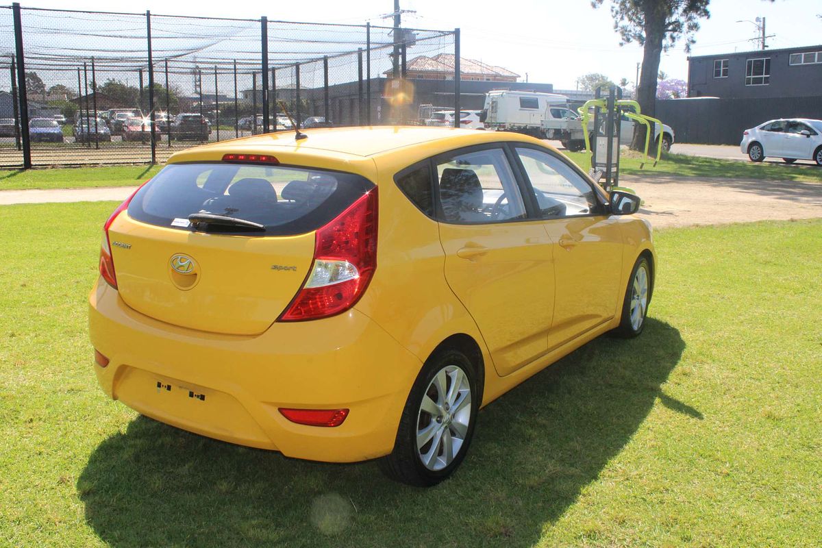 2017 HYUNDAI ACCENT SPORT 6 SP AUTOMATIC 5D HATCHBACK 4CYL