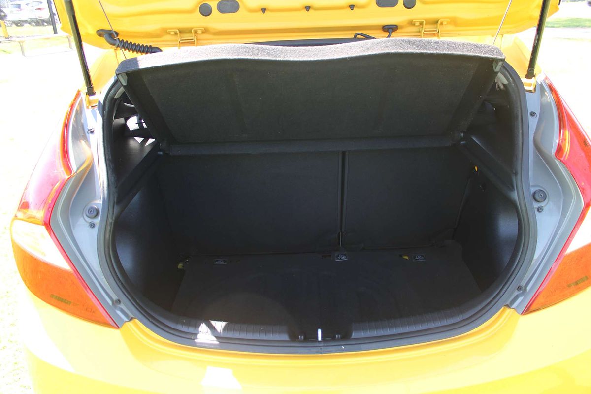 2017 HYUNDAI ACCENT SPORT 6 SP AUTOMATIC 5D HATCHBACK 4CYL