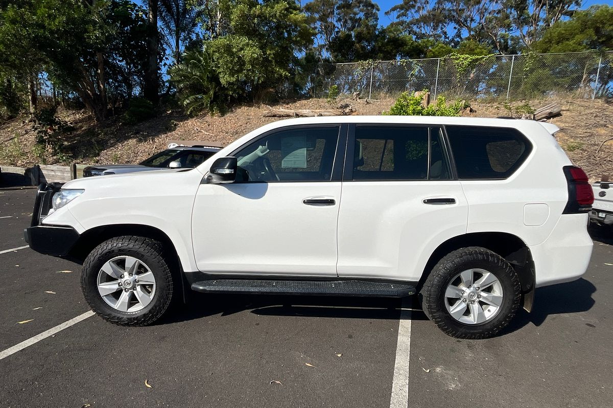 2022 Toyota Landcruiser Prado GX GDJ150R