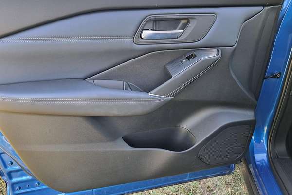 2023 Nissan QASHQAI ST-L J12