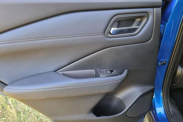 2023 Nissan QASHQAI ST-L J12