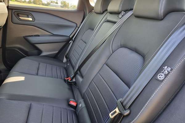 2023 Nissan QASHQAI ST-L J12