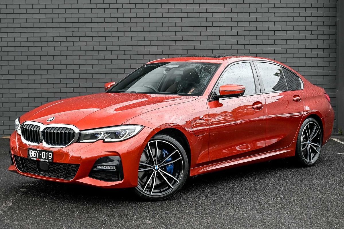 2020 BMW 3 Series 330e M Sport G20