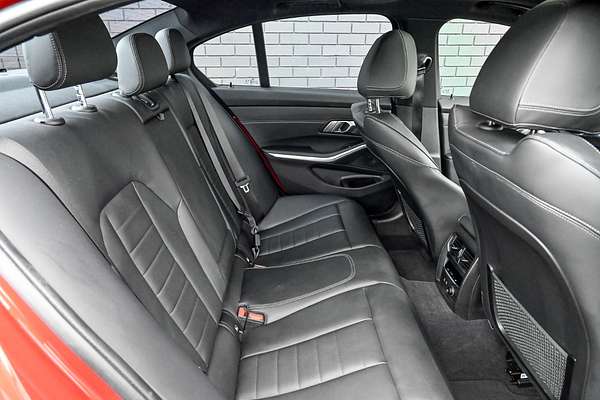 2020 BMW 3 Series 330e M Sport G20
