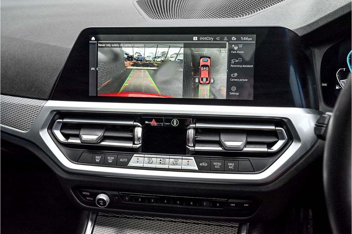2020 BMW 3 Series 330e M Sport G20