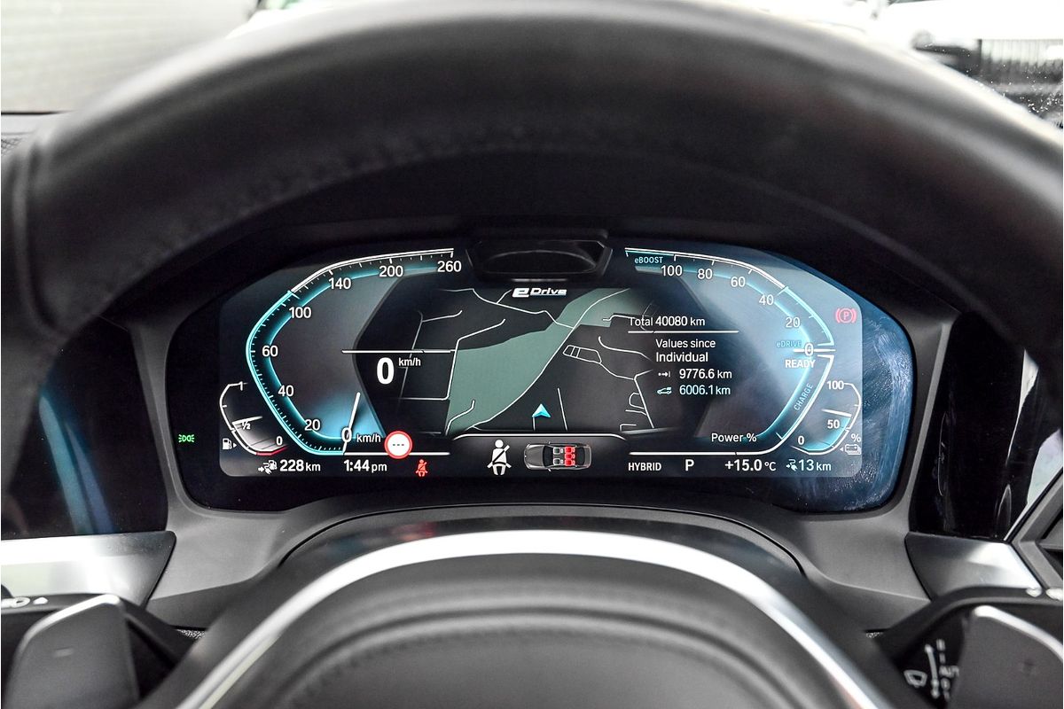 2020 BMW 3 Series 330e M Sport G20