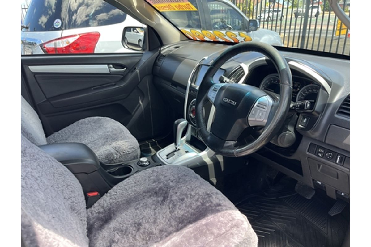 2016 Isuzu MU-X LS-T