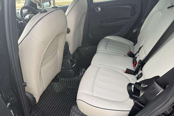 2018 MINI Countryman Cooper F60