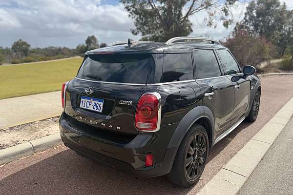 2018 MINI Countryman Cooper F60