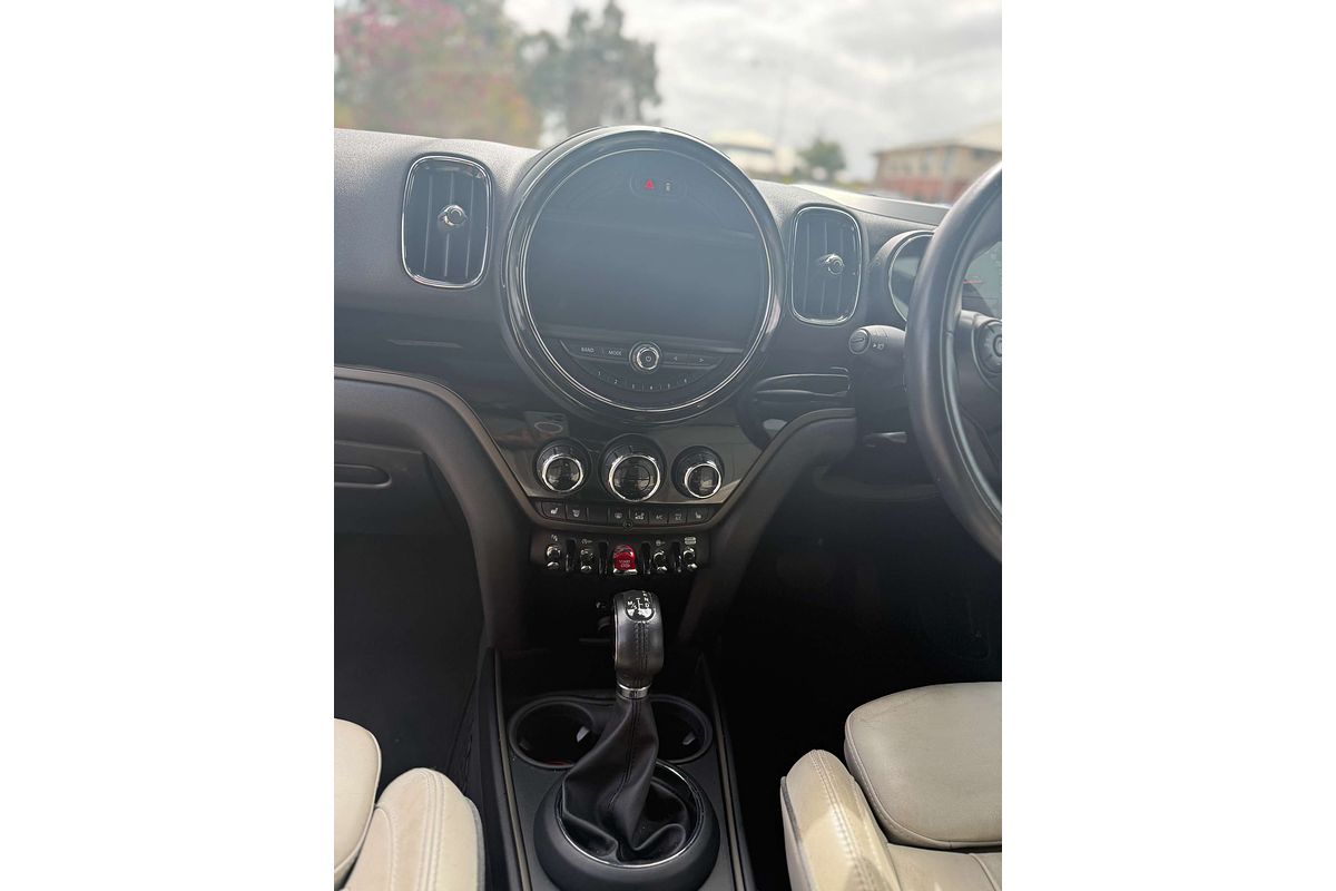 2018 MINI Countryman Cooper F60