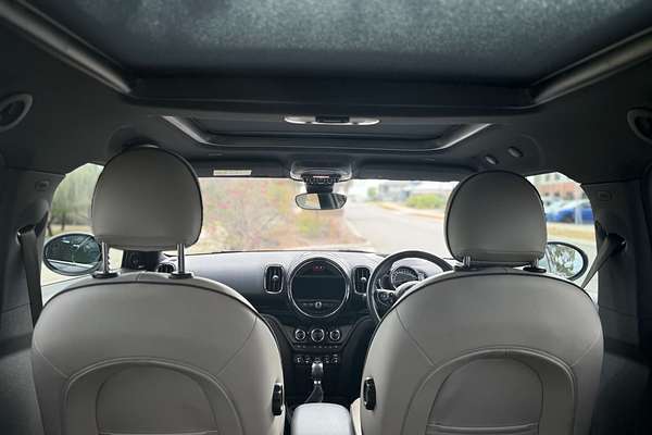 2018 MINI Countryman Cooper F60