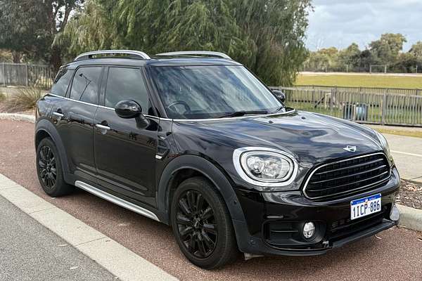 2018 MINI Countryman Cooper F60