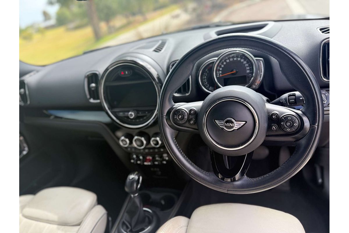 2018 MINI Countryman Cooper F60