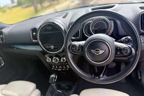 2018 MINI Countryman Cooper F60