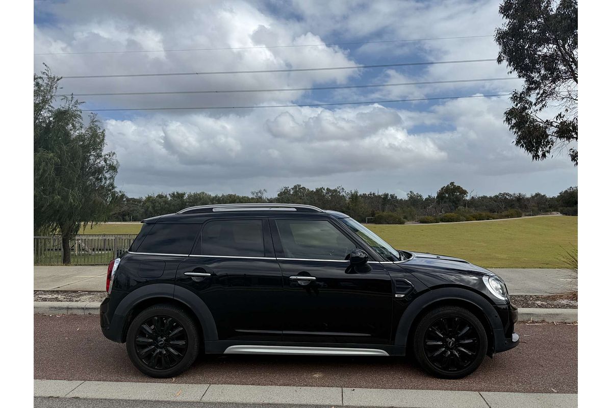2018 MINI Countryman Cooper F60